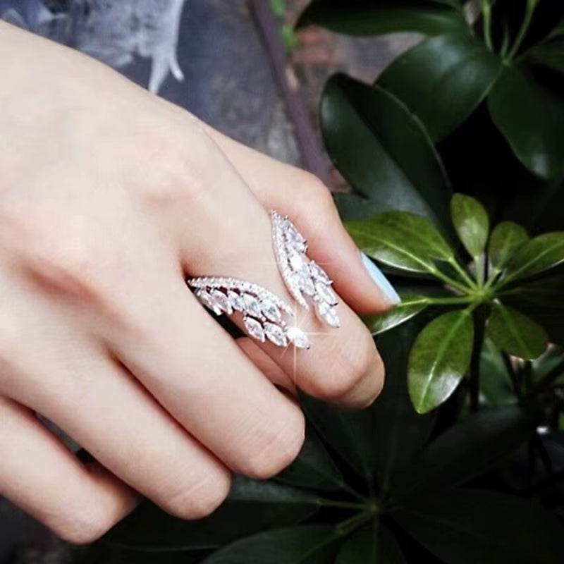 CAOSHI Luxe Sparkle Statement Ring – Dazzle Boldly, Shine Endlessly