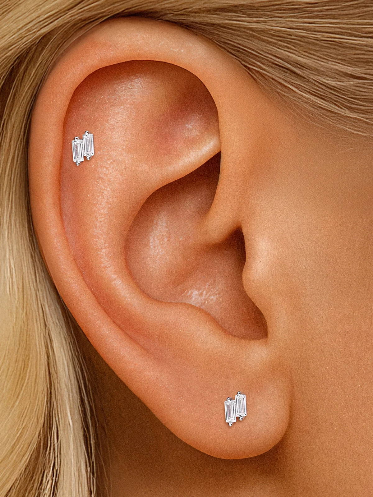 Luxe Line Mini Zircon Stud – A Spark of Modern Minimalism