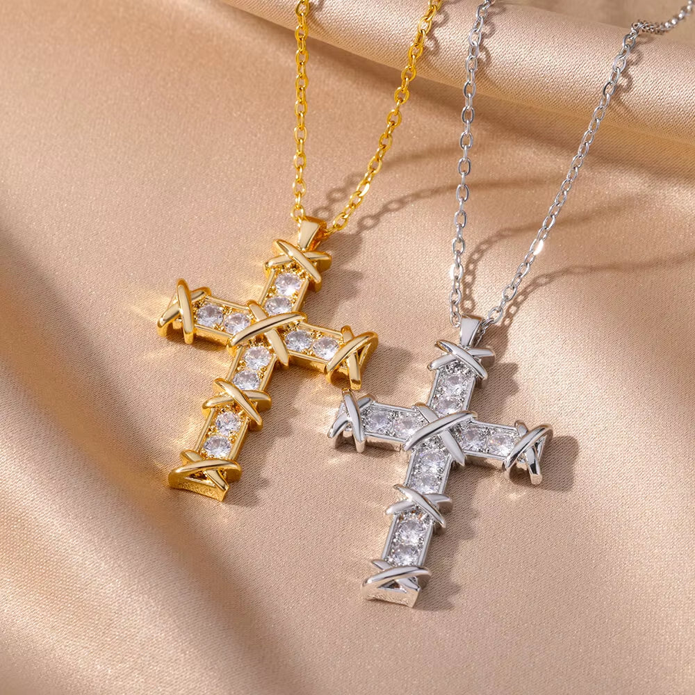 Vintage Cross Zircon Necklace – Faith Meets Timeless Elegance